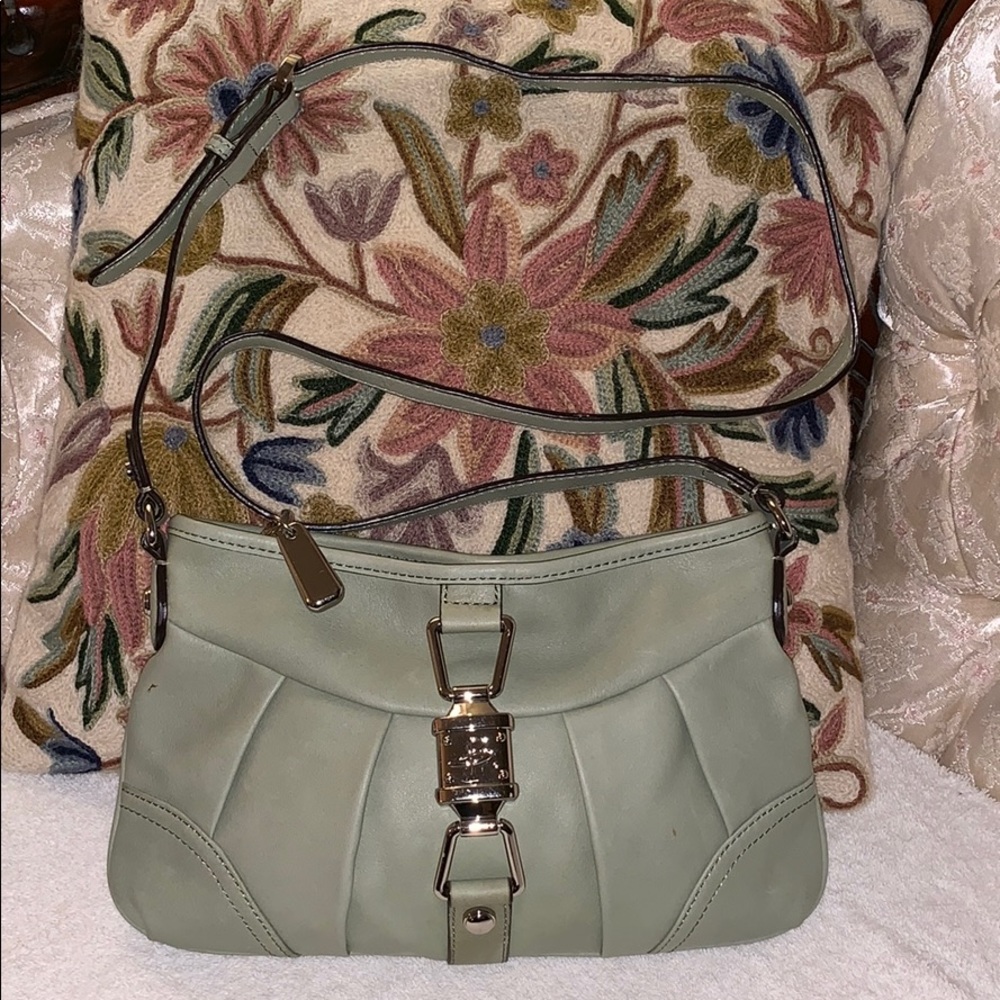 B. Makowsky crossbody bag.